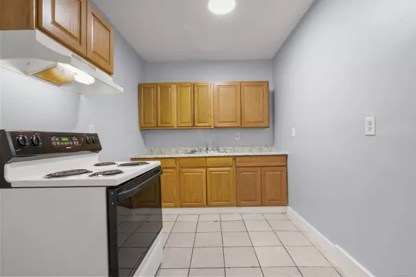 310 Garden Street #1, Hartford, CT 06112