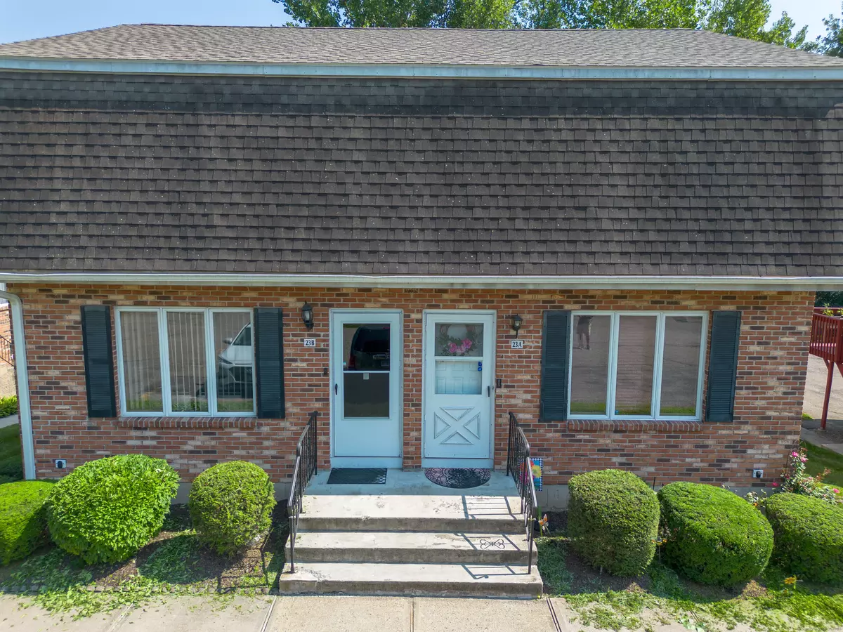 Waterbury, CT 06708,1385 Highland Avenue #23B