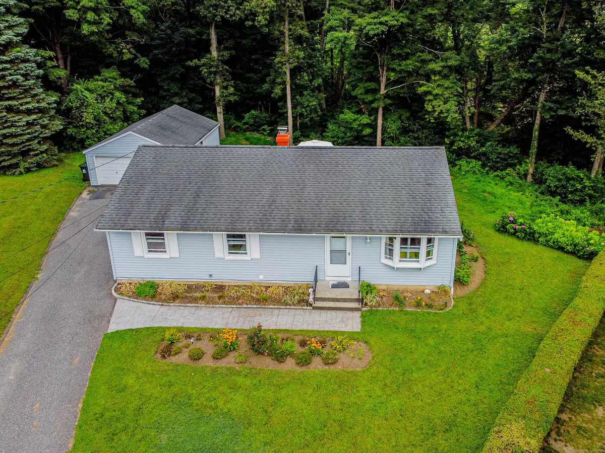 Danbury, CT 06810,40 Grove Place