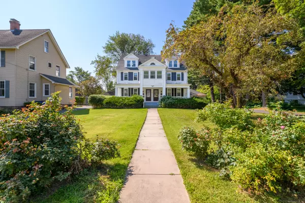 1699 Boulevard Boulevard, West Hartford, CT 06107