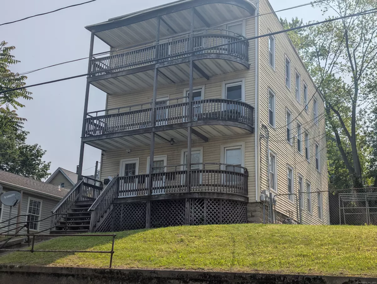 Waterbury, CT 06706,83 Lounsbury Avenue