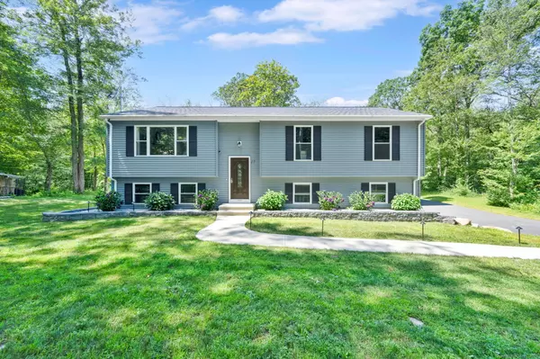 17 Burbank Road, Stafford, CT 06076