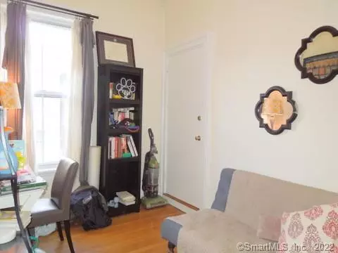 New Haven, CT 06510,25 High Street #21