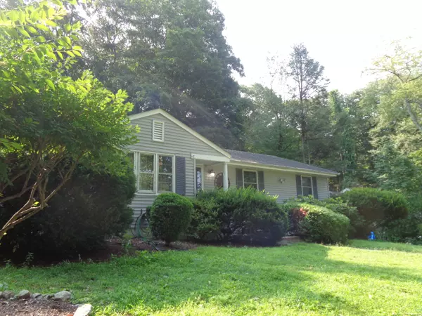 455 Hoyt Street, Darien, CT 06820
