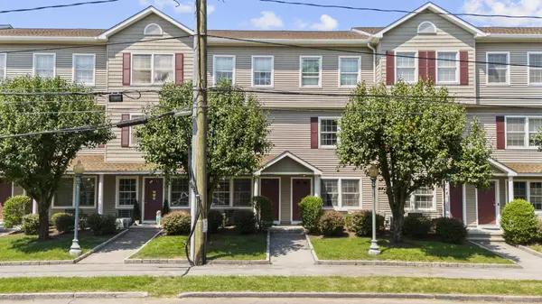 28 3rd Street #44, Stamford, CT 06905