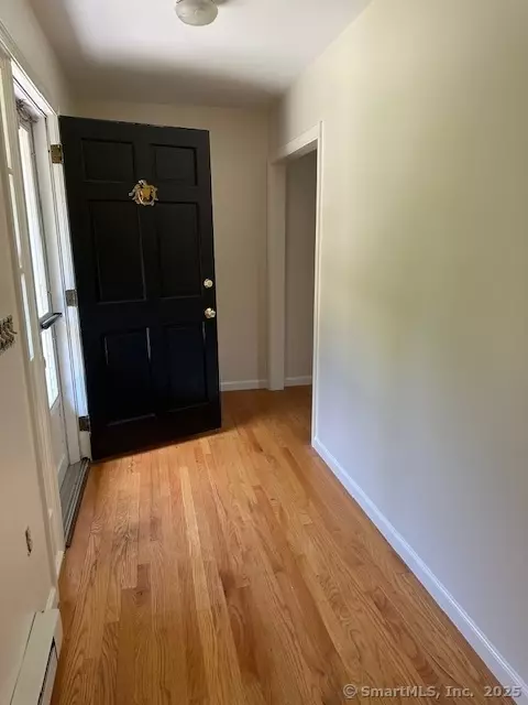 New Canaan, CT 06840,679 New Norwalk Road