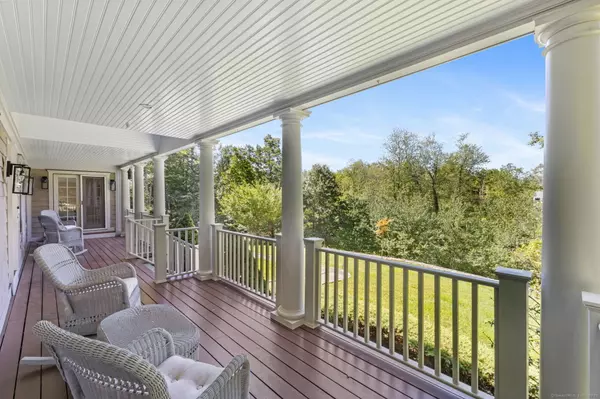 Greenwich, CT 06831,279 East Middle Patent Road