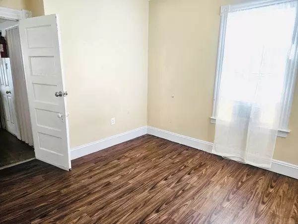 Hartford, CT 06114,61 Preston Street