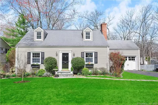 51 Glendale Road, Stamford, CT 06906