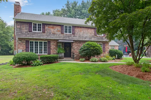 10 Woodland Hollow Street, Windsor Locks, CT 06096
