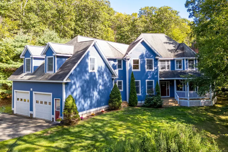 72 Elizabeth Drive, New Hartford, CT 06057