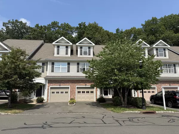 16 School House Road #16, West Hartford, CT 06111