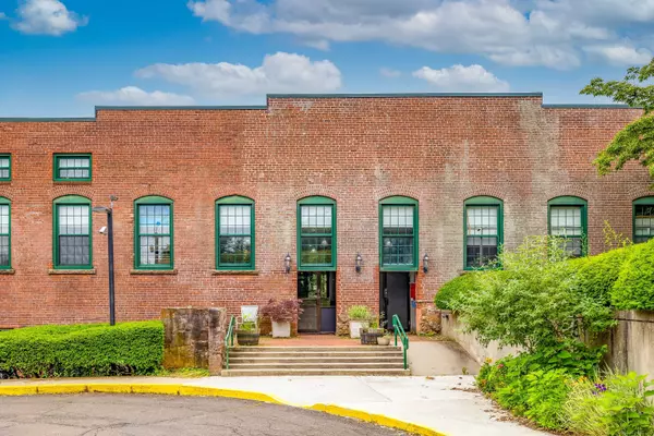 1 Front Street #113, New Haven, CT 06513