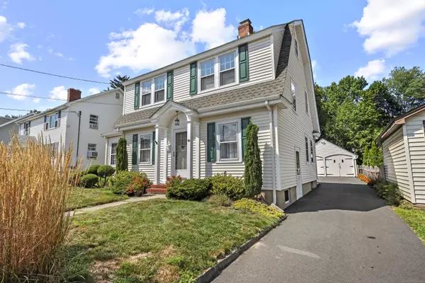 14 Richard Street, West Hartford, CT 06119