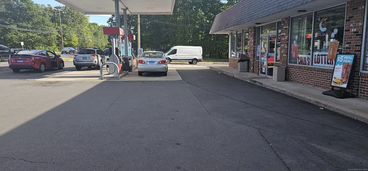 Plainville, CT 06062,147 North Washington Street