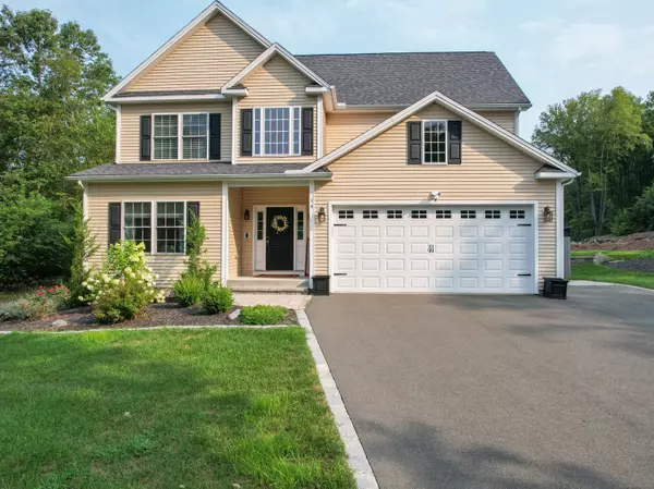 10 W Ridge CT, Cheshire, CT 06410