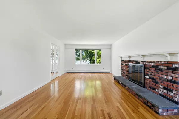 Stonington, CT 06355,40 Riverbend Drive