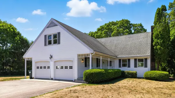 40 Riverbend Drive, Stonington, CT 06355