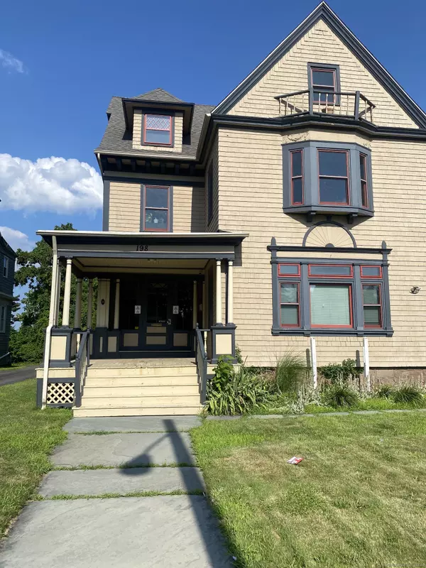 198 Wethersfield Avenue, Hartford, CT 06114