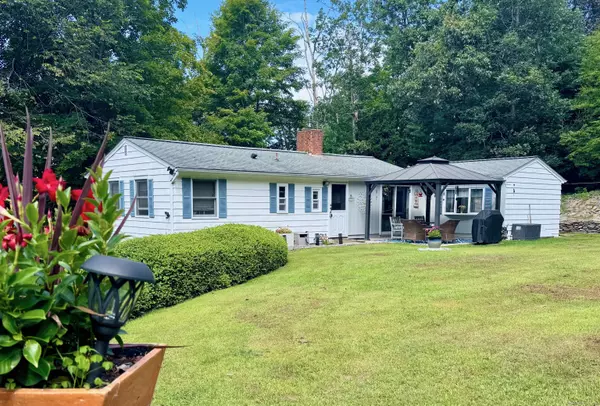 293 Willimantic Road, Chaplin, CT 06235