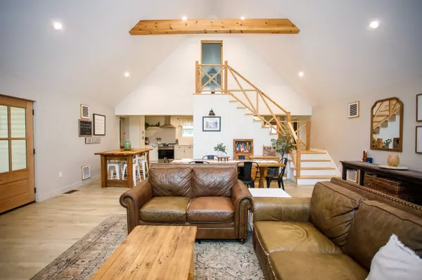 Killingly, CT 06241,498 Bailey Hill Road