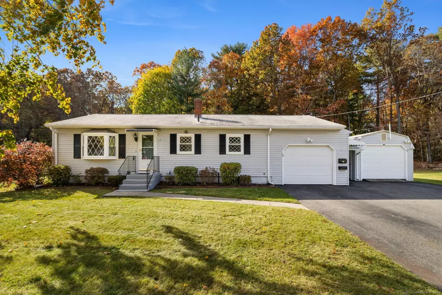 18 Winding Lane, Enfield, CT 06082