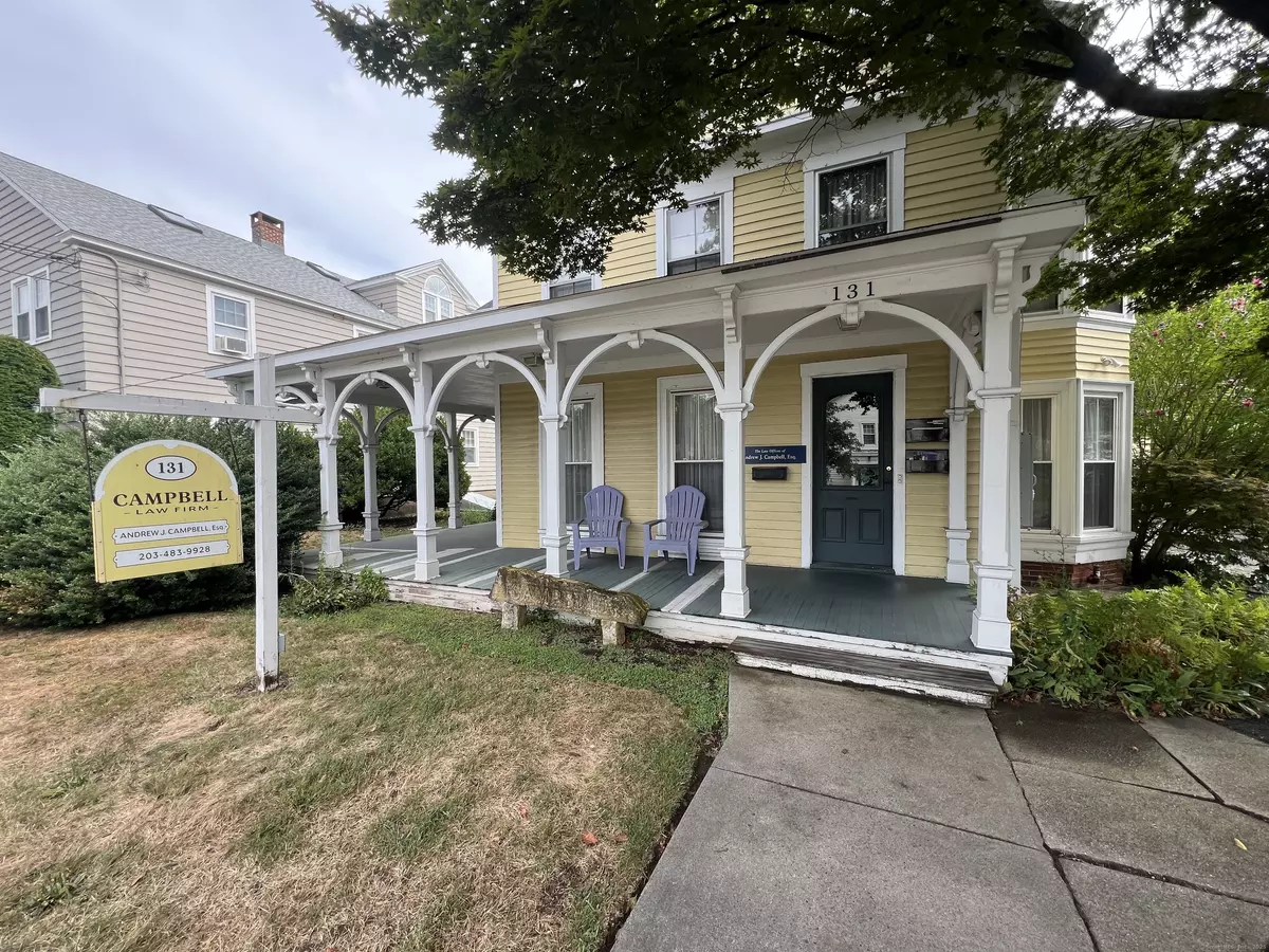 Branford, CT 06405,131 Montowese Street #A