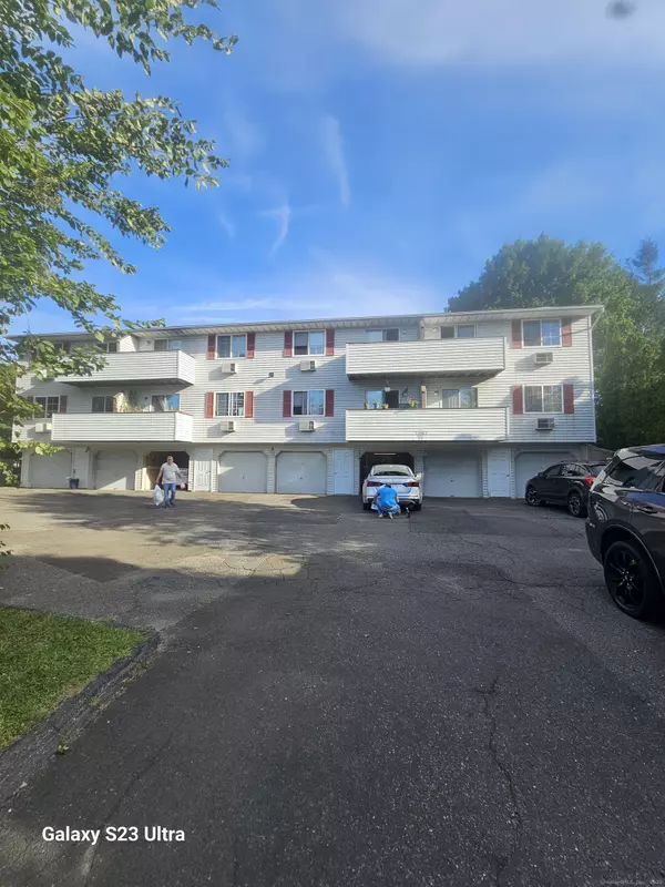 81 Chipman Street #APT 20, Waterbury, CT 06708