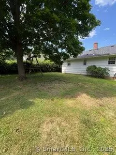 Waterbury, CT 06705,47 Highlawn Street