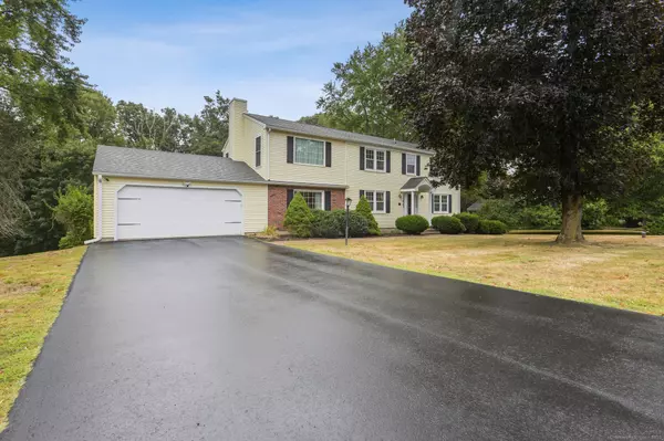 133 Oxbow Lane, Guilford, CT 06437