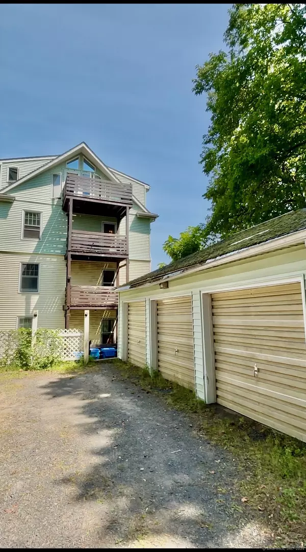 New Britain, CT 06051,40 Shuttle Meadow Avenue