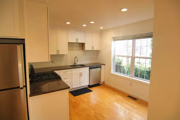 New Britain, CT 06051,235 High Street #APT C