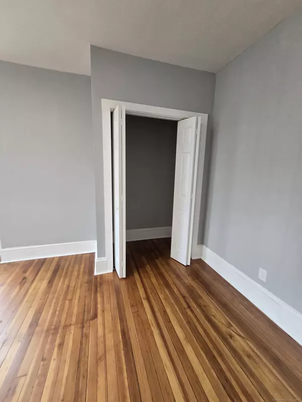 Hartford, CT 06106,78 Sisson Avenue