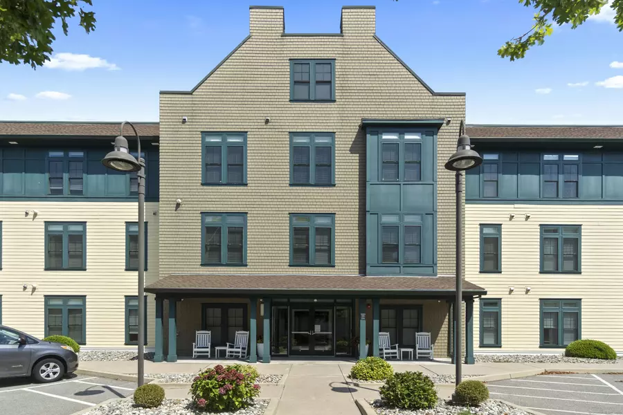 38 Hope Street #1208, East Lyme, CT 06357