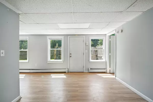 Stafford, CT 06076,107 Hydeville Road