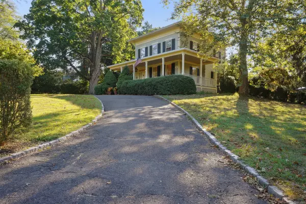 342 Greens Farms Road, Westport, CT 06880