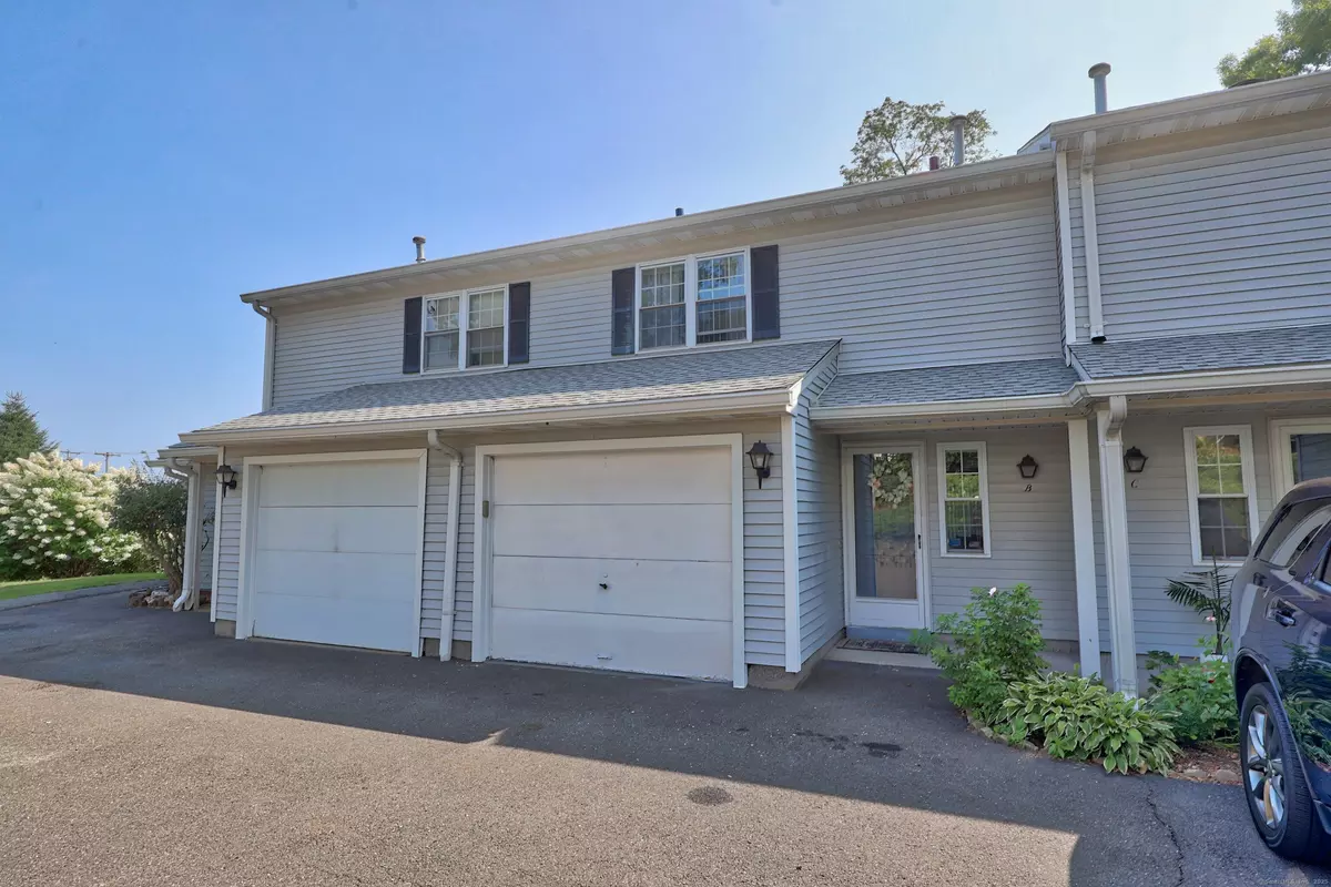 Waterbury, CT 06705,3221 East Main Street #B