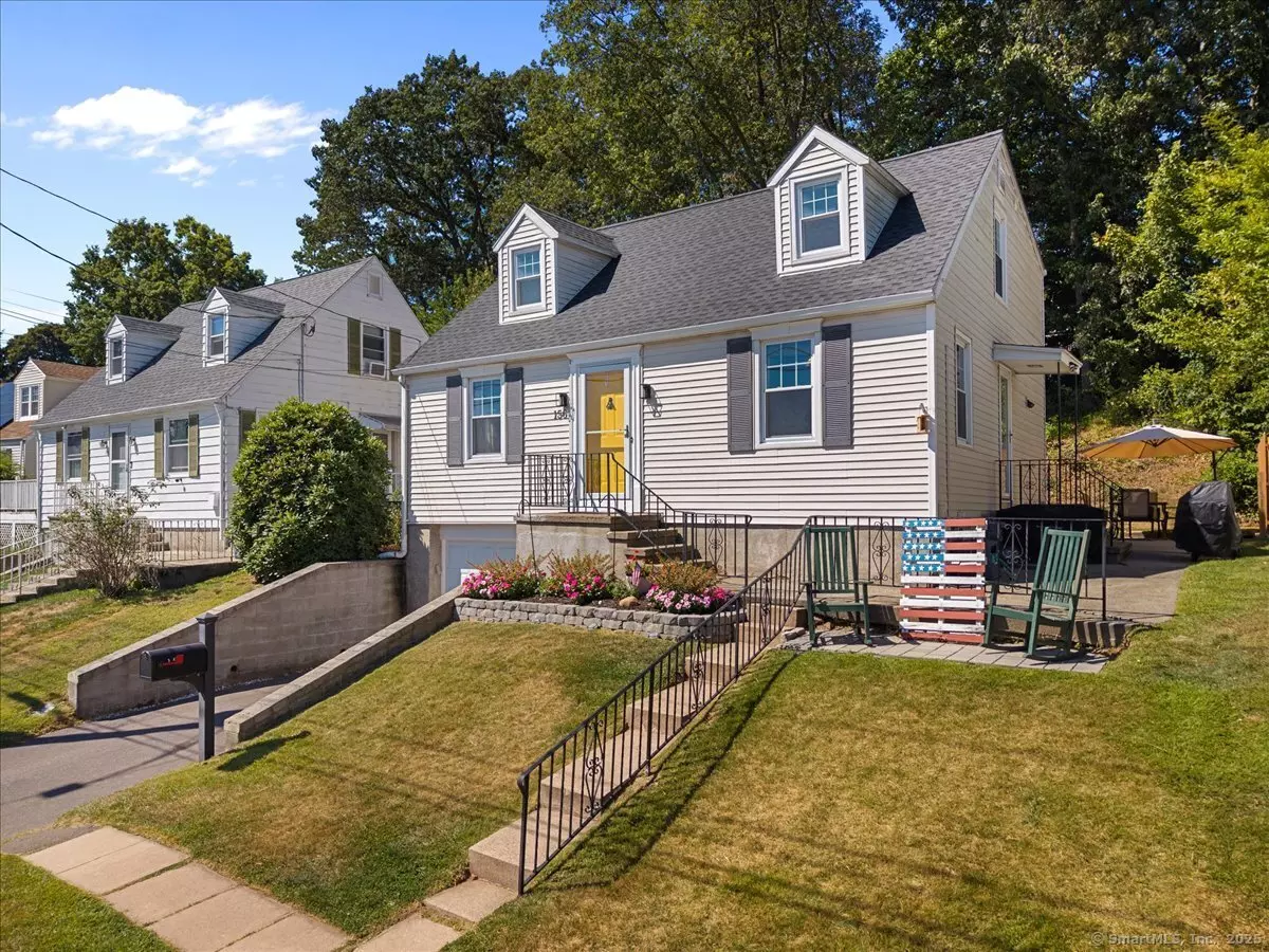 West Haven, CT 06516,156 Milton Avenue