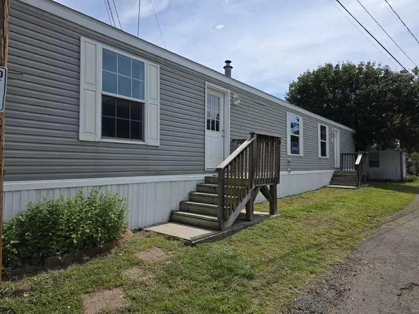 East Windsor, CT 06088,294 South Main Street #LOT 18