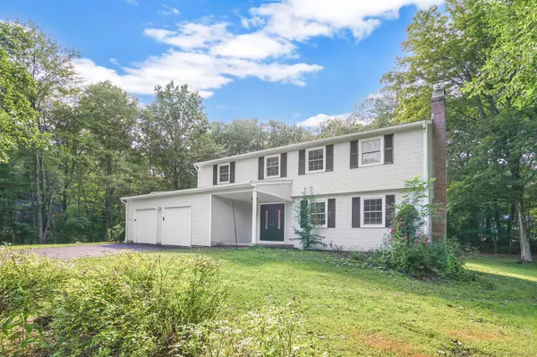 Simsbury, CT 06070,17 Amy Lane