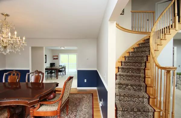 Danbury, CT 06811,42 Corn Tassle Road