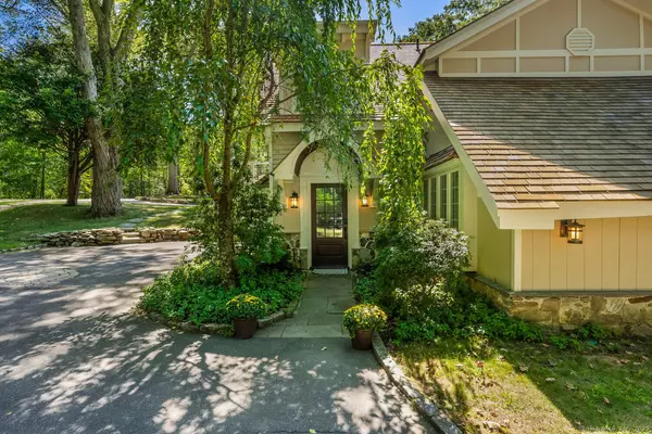 138 Roseville Road, Westport, CT 06880