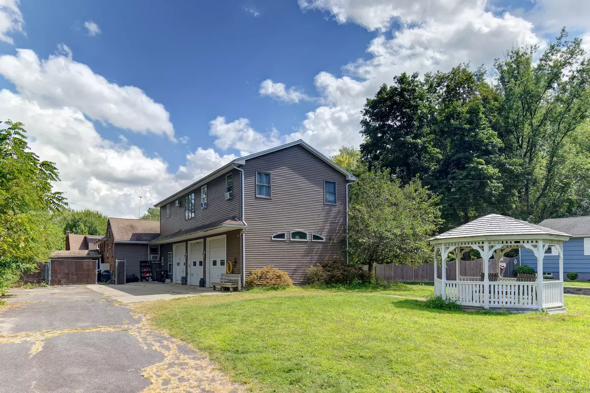 Enfield, CT 06082,40 Ohear Avenue