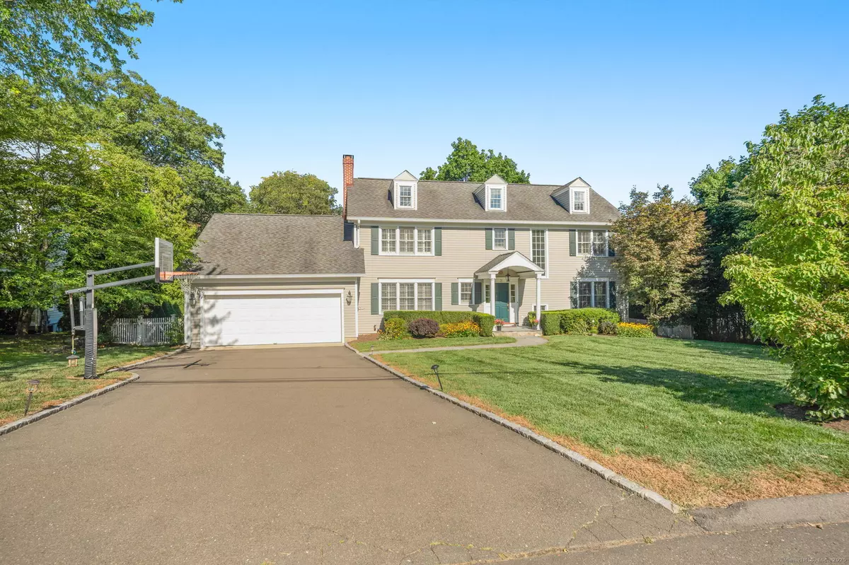 Greenwich, CT 06870,31 Old Wagon Road