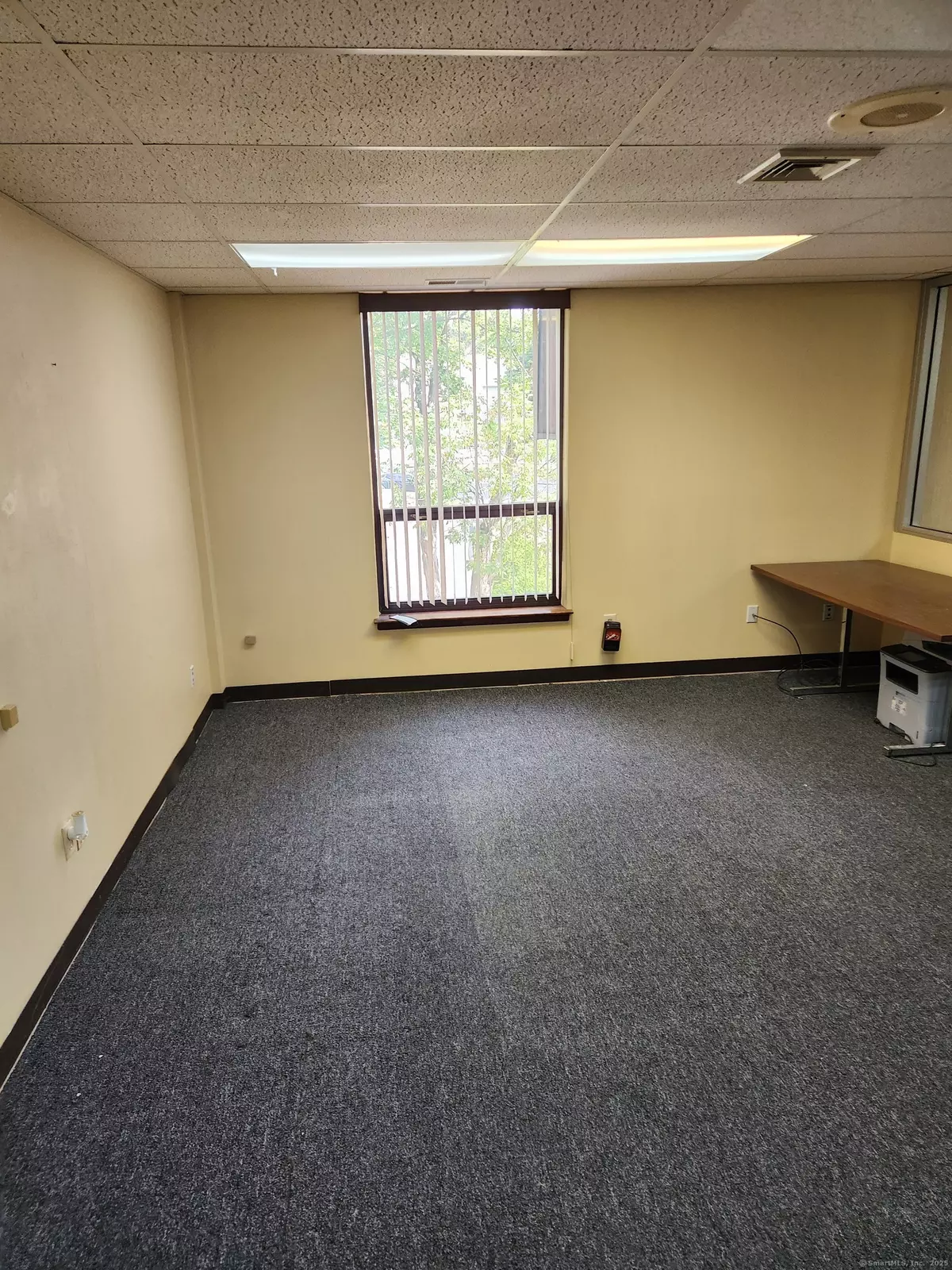 Danbury, CT 06810,57 North Street #322