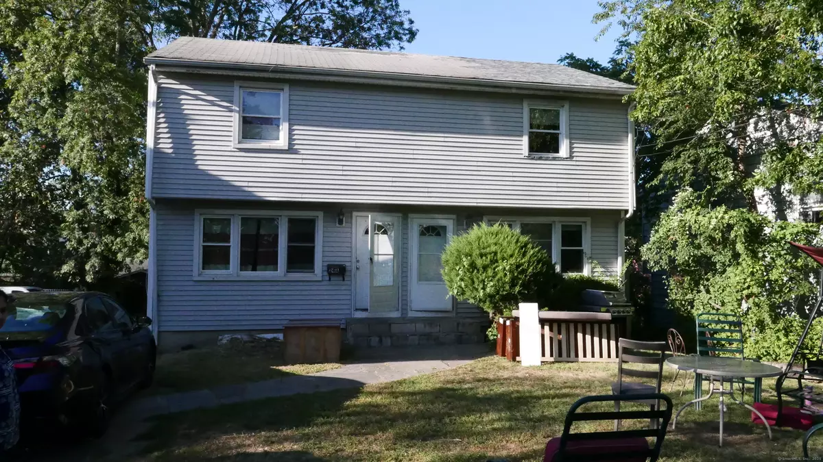 Norwalk, CT 06854,24 Adamson Avenue #B