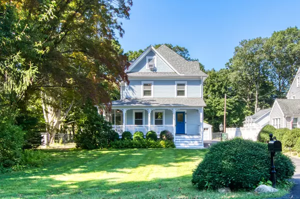 96 Holmes Avenue, Darien, CT 06820
