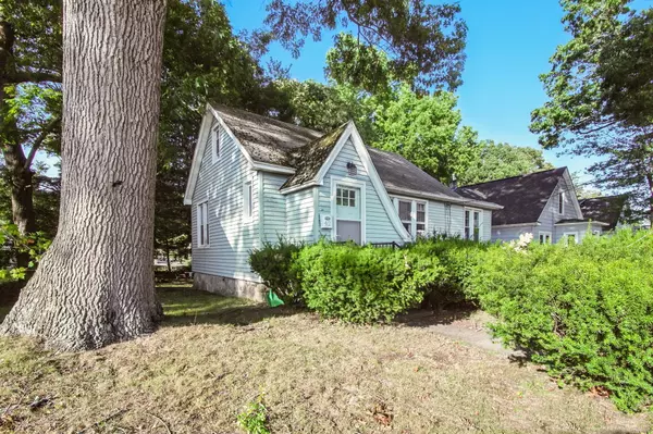 Groton, CT 06340,42 Godfrey Street