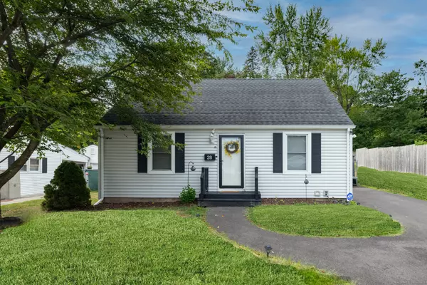 28 Dee Avenue, Meriden, CT 06451