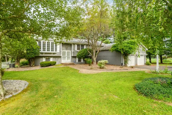 South Windsor, CT 06074,51 Carriage Drive